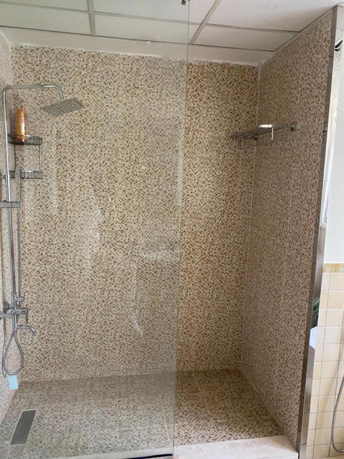 Lunar Hostel Plus Dubaï Extérieur photo