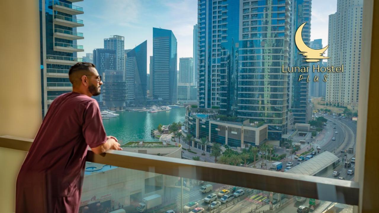 Lunar Hostel Plus Dubaï Extérieur photo
